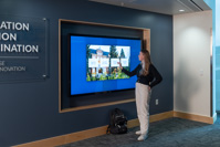 22345 Flat_Screen Display